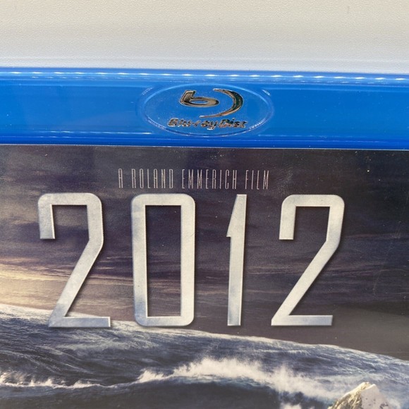2012 The Movie Blu-ray 2009 Great‎ Condition science fiction disaster - Picture 4 of 7